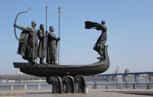 Другому наступу на Київ передуватиме знищення мостів через Дніпро — оглядач