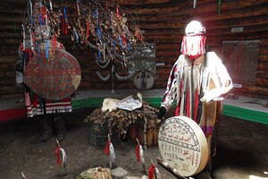 Бурятия отправляет в зону боевых действий юрты для шаманских обрядов