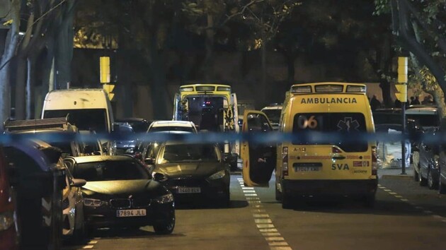 Свертки со взрывчаткой в госучреждения Испании и посольство Украины: полиция определила город отправителя