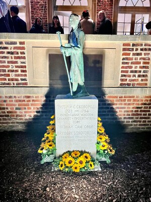 У Вашингтоні встановили пам’ятник Сковороді 