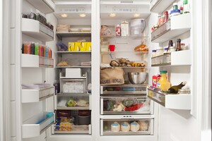 Коли немає світла: поради, які допоможуть зберегти холод у холодильнику