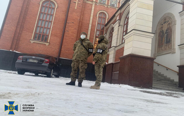СБУ проводить обшуки в головному соборі УПЦ МП в Борисполі