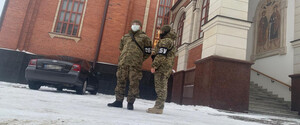 СБУ проводит обыски в главном соборе УПЦ МП в Борисполе