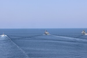 Румунія знешкодила міну, що дрейфувала біля її берега у Чорному морі