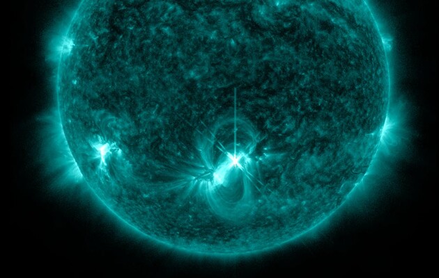Спалах на Сонці призвів до перебоїв зі зв'язком