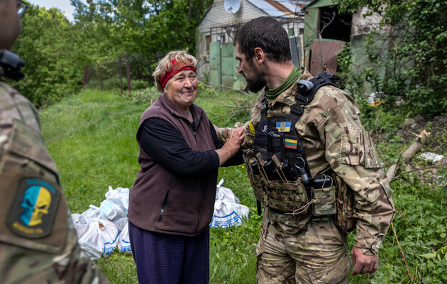 Грошова допомога: які виплати передбачені волонтерам і їх рідним у випадку загибелі або поранення