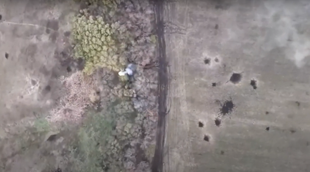 Українські десантники показали, як знищили позицію військ РФ разом з БК на Луганщині — відео