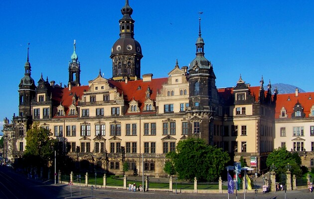 Знайдено частину прикрас, викрадених з "Зеленого склепіння"