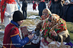 Зросла кількість українців, які святкують Різдво 25 грудня – опитування