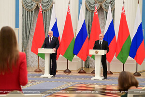 У Кремлі заперечують чутки про примушення Білорусі до участі у війні