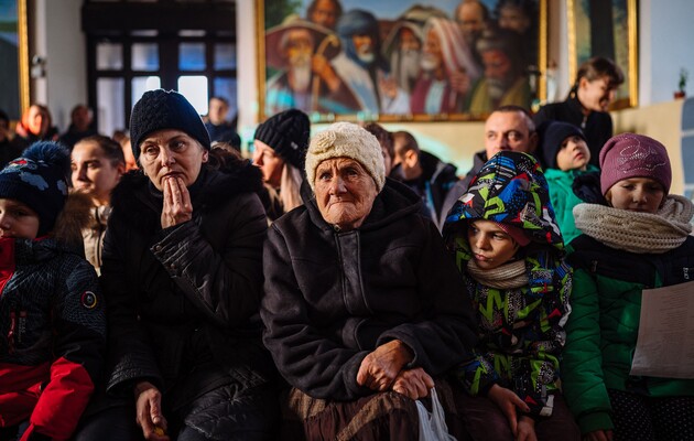Под елочку: какое будущее готовит Запад Украине? 