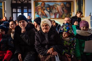 Под елочку: какое будущее готовит Запад Украине? 