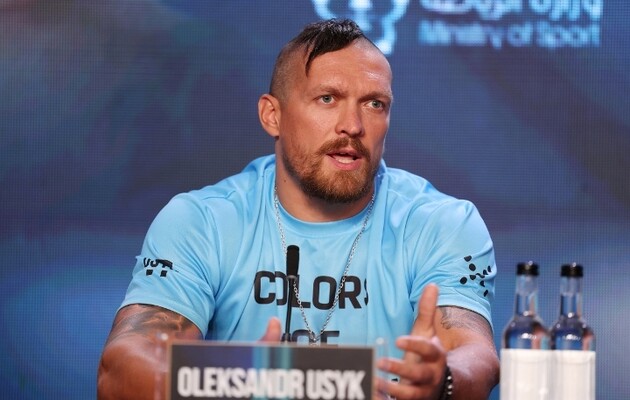 Усик выйдет на ринг против Фьюри в первом квартале 2023 года