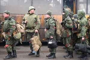 Окупанти нарощують обсяги перекидання мобілізованих, зброї і техніки з Далекого Сходу РФ – Генштаб