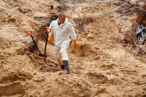 У Херсонській області виявили поховання шести людей зі слідами тортур