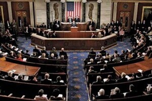 Сенат США схвалив проект бюджету із пакетом допомоги Києву