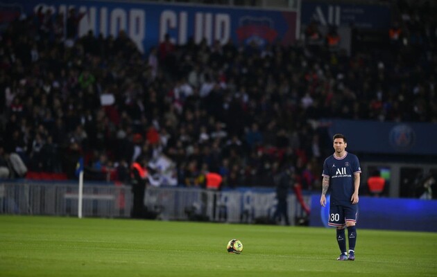 Мессі грає в Парижі