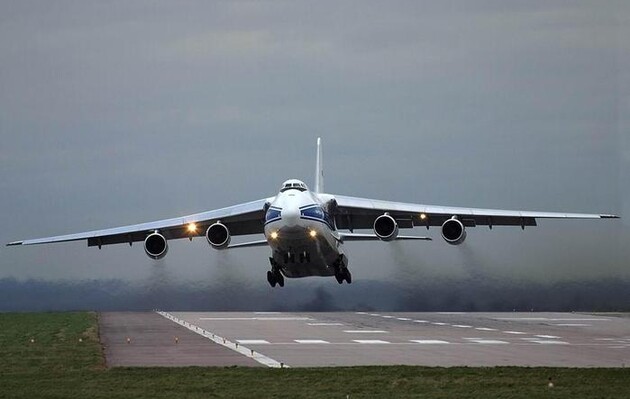 Более полусотни рейсов в месяц: из Китая в Россию активно летают Ан-124 и Ил-76 – Defense Express