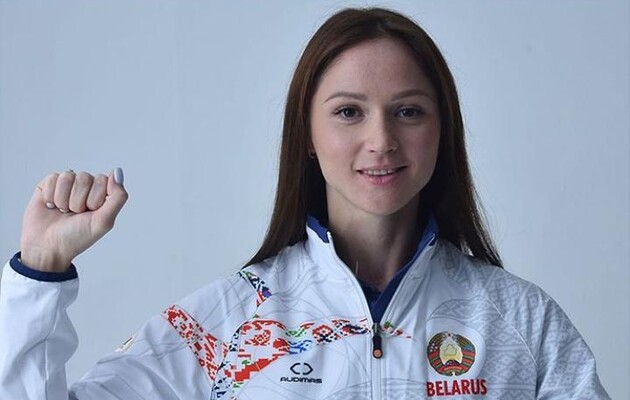 Чемпіонку світу з плавання заочно засудили до тюремного терміну в Білорусі