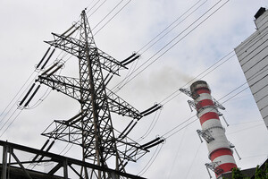 К украинской электросети подключили два блока ТЭС – Шмыгаль