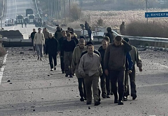 Зеленський розповів, скільки людей вдалося повернути з російського полону після 24 лютого