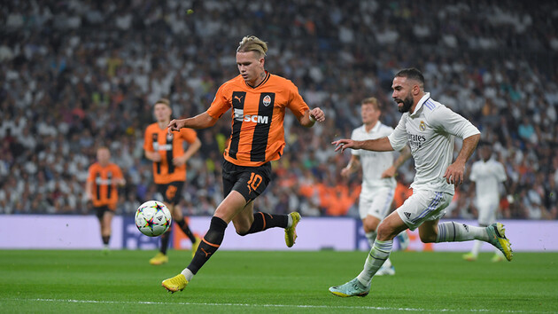 "Шахтер" пока не одобрил трансфер Мудрика