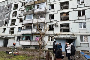 Восемь многоэтажек получили повреждения во время ночной атаки на Запорожье