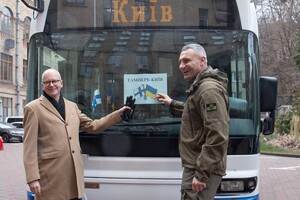 Киев получил от финского города Тампере три пассажирских автобуса – Кличко