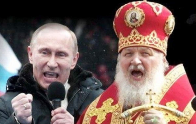 Патриарх Кирилл, ранее призывавший россиян к войне, теперь просит 