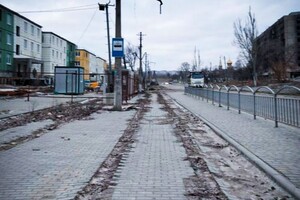 Чтобы не восстанавливать трамвайное сообщение в Мариуполе, россияне просто демонтировали колеи