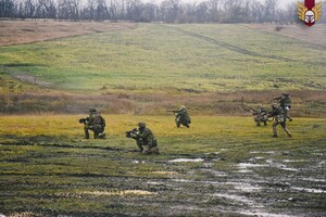 Украинских военных в Великобритании будут обучать инструкторы из Австралии