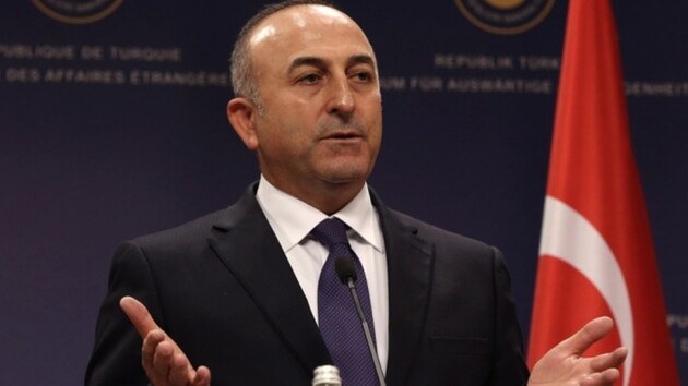 Глава МЗС Туреччини вирушив до США згладжувати гострі кути