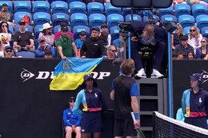 Російський тенісист під час матчу поскаржився на образи від українських вболівальників