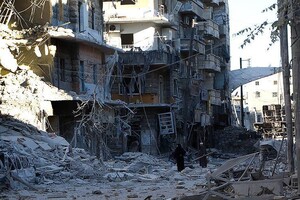 В пострадавшем от войны сирийском городе при обрушении дома погибли 16 человек