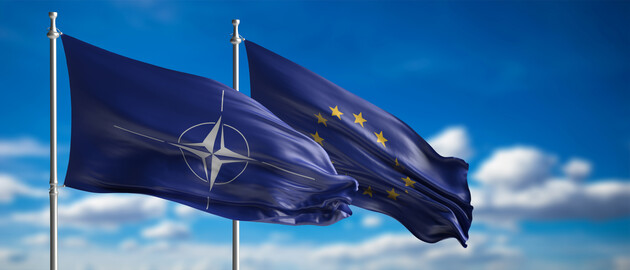 Майже 90% українців підтримують курс України до НАТО та ЄС – опитування