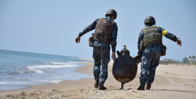 Возле побережья Болгарии обезвредили дрейфующую мину – СМИ