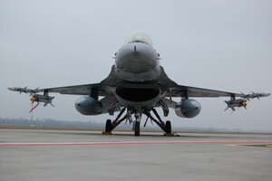 Прем'єр-міністр Нідерландів не виключив постачання Україні літаків F-16