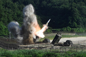 В новый пакет помощи Украине от США впервые войдут ракеты большего радиуса действия – Reuters