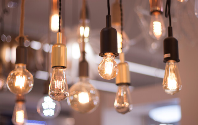 Обмен старых лампочек на LED: в 
