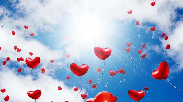 День святого Валентина: листівки та привітання