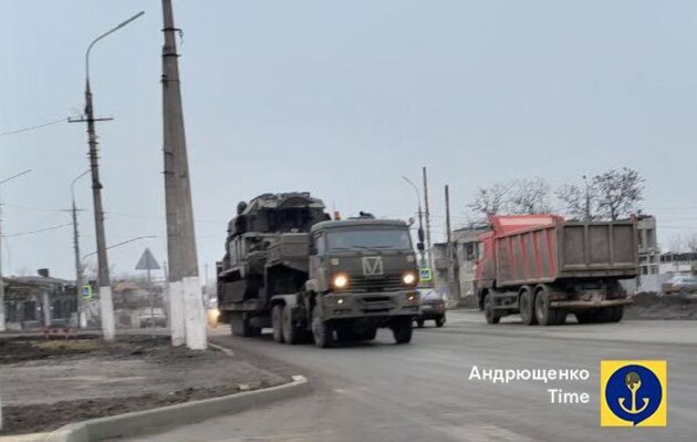 Войска РФ перекидывают в порт Мариуполя живую силу и технику — Андрющенко
