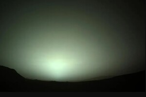 Марсохід NASA зробив знімок хмар на Червоній планеті