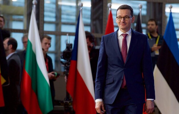 Прем'єр-міністр Польщі проти перемовин з РФ: спершу припинення війни та депутінізація 