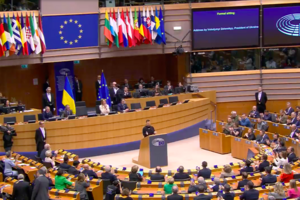 Зеленский в Европарламенте: Украина, которая побеждает, будет членом ЕС, который побеждает