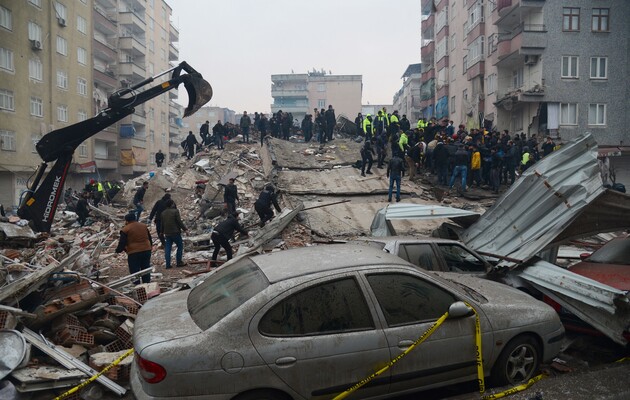 Німеччина видасть екстрені візи постраждалим від землетрусу в Туреччині та Сирії