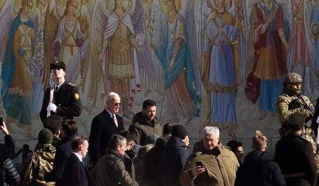 За рік після вторгнення Путіна Байден відвідав Київ: реакція експертів