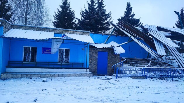 Окупанти за добу обстріляли щонайменше 20 населених пунктів Харківщини. Є руйнування та поранений