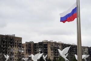 Россияне требуют у мариупольцев документы на утраченное жилье, зная, что те сгорели – Генштаб