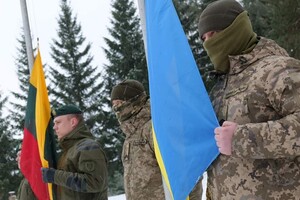 У Литві відбувся перший в історії ЗСУ випуск інструкторів із вогневої підготовки