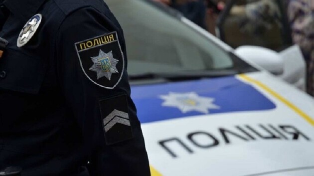 Окупанти на Херсонщині скинули гранату на авто з українськими поліцейськими. Є постраждалі